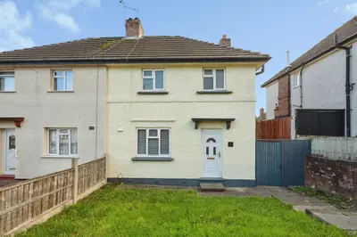 Laburnum Road, Dudley, DY1