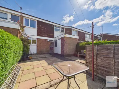 Selside Court, Chilwell, NG9