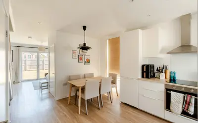Seaton Crescent, Knowle, BS4