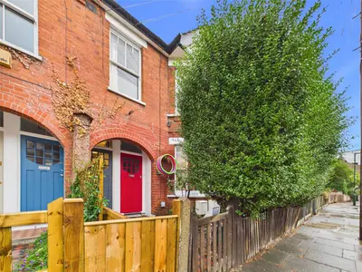 Godstone Road, St Margarets, TW1