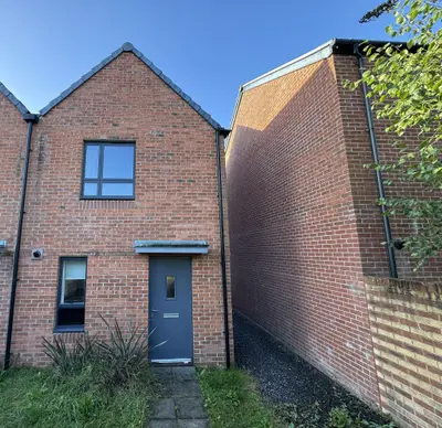 Sir Harry Secombe Court, Swansea, West Glamorgan, SA1 8RF