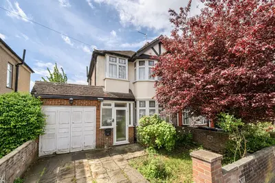 Carr Road, Northolt, UB5