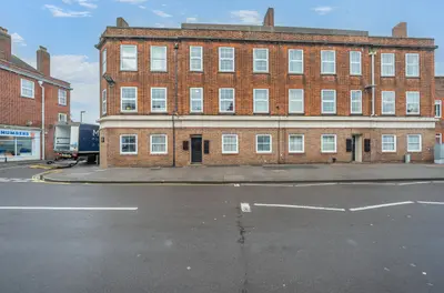 Stoke Road, Gosport, PO12
