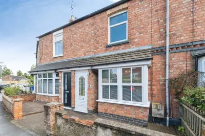 Richmond Road, Towcester, NN12