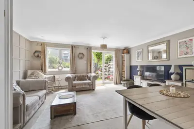 Cottenham Park Road, West Wimbledon, SW20
