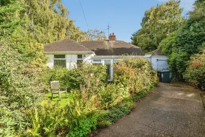 Bendee Road, Little Neston, CH64