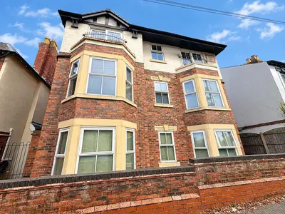 Albert Road, B79