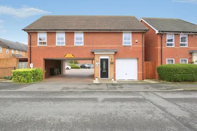 Farlakes Drive, Peterborough