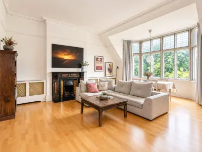 Chesterford Gardens, Hampstead, NW3