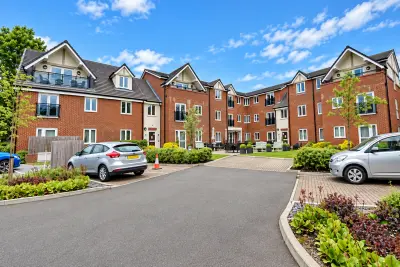 Cedar Avenue, Alsager
