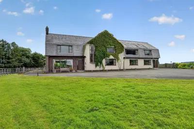 Saintfield Road, Carryduff, BT8