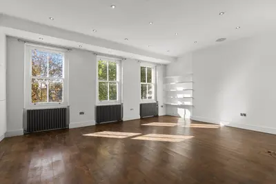 Nevern Square, Earls Court, SW5