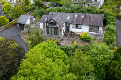 Brentwood, Brigsteer, LA8