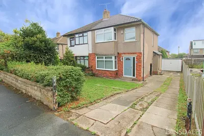 Brantwood Avenue, Bradford BD9 6QE