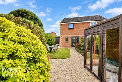 Betony Walk, Rushden, NN10