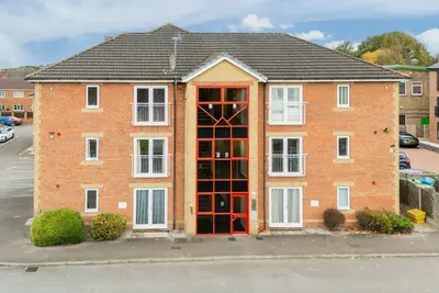 Lagentium Plaza, Castleford