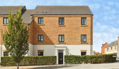 Carnoustie Drive, Corby