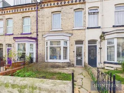 Gladstone Street, Scarborough, YO12