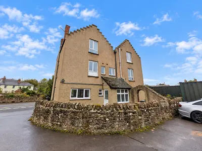 Wonastow Road, NP25