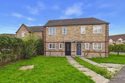 Euston Way, Dinnington, South Yorkshire, S25