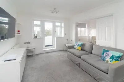 Eaton Court, Edgwareway, HA8