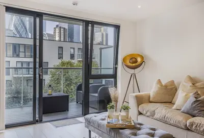 Kensington Apartments, Commercial Street, London, E1