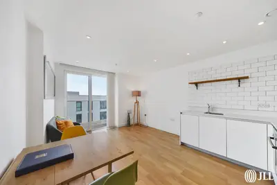 Woodberry Grove, N4