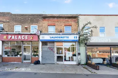 Gibbon Road, London, SE15
