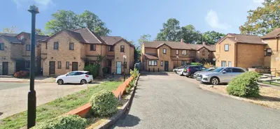 Westview Close, Hanwell, W7