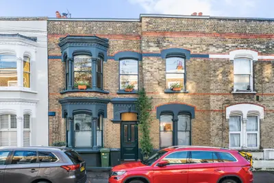 Elm Park, London, SW2