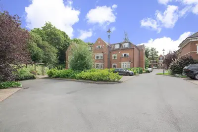 Sandmoor Avenue, Leeds, LS17