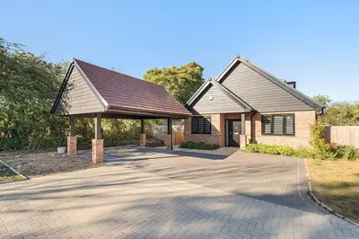 Merlin Drive, Edenbridge, TN8