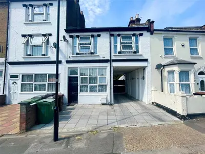 Erskine Road, Walthamstow, E17