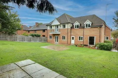 Bassetsbury Lane, HP11