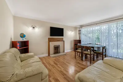 Chatsworth Road, Ealing, London, W5