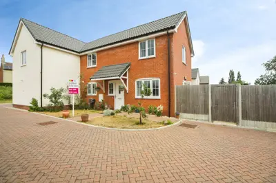 Corrance Close, Parham, WOODBRIDGE
