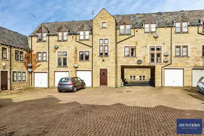 Chester Road, Boothtown, HX3