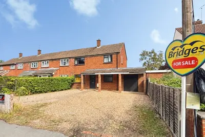 Fernhill Road, Farnborough, Hampshire, GU14 9EP