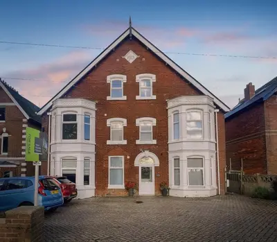 Victoria Grove, East Cowes, PO32