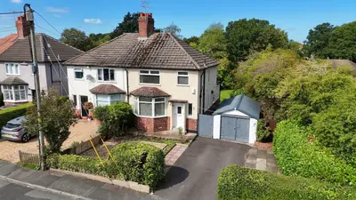 Nessina Grove, Wistaston, CW2