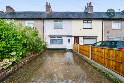 Dudley Road, Ellesmere Port, CH65