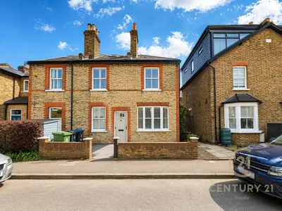 Bearfield Road, Kingston upon Thames, KT2