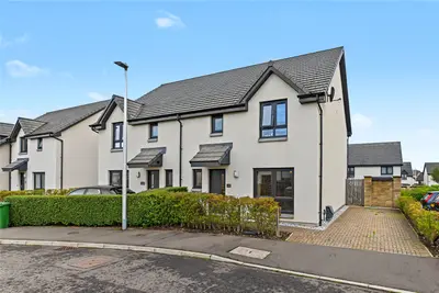 Kennaway Avenue, Perth, PH1