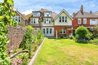 Sutton Park Road, SEAFORD