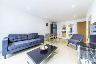 Flagstaff House, London