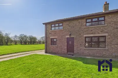 Brook Lane, Charnock Richard, Chorley, PR7 5LJ