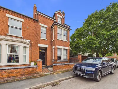 St. Pauls Road, Gloucester, GL1 5AR