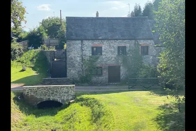 Prioress Mill Lane, Usk, NP15