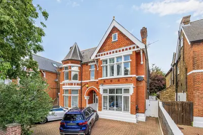 Hamilton Road, London, W5