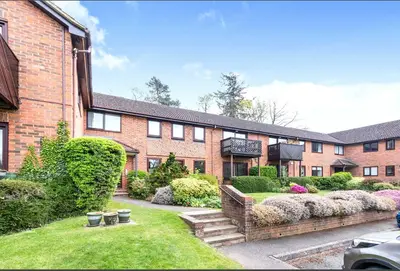 Collingwood Rise, Camberley, GU15